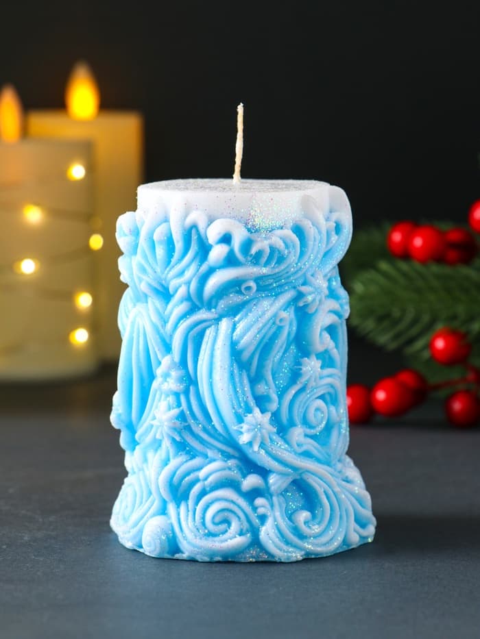 Свеча новогодняя столбик «Резная», голубой,10×7×7.5 см