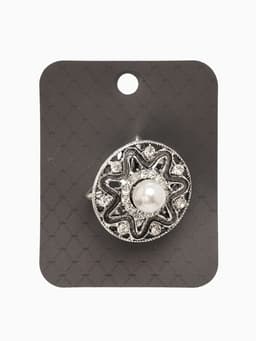 Кольцо для платка «Цветок в круге», белое в чернёном серебре