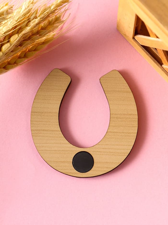 Магнит на холодильник «Подкова: Мир дом твоему», 8×8 см, береста