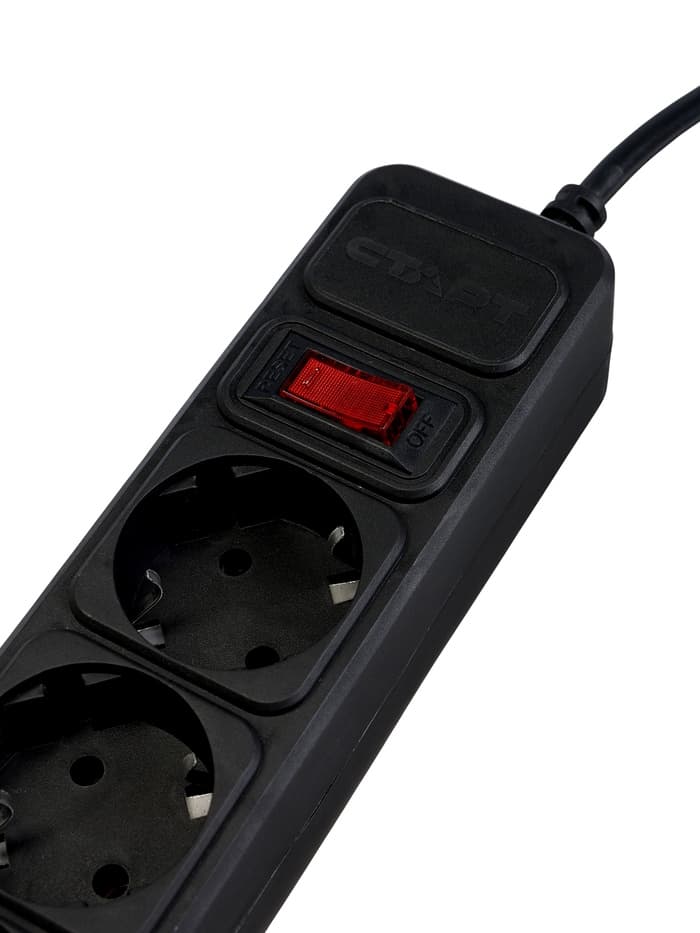 Сетевой фильтр СТАРТ, 5 розеток, 1.5 м, 10 А, ПВС 3×0.75 мм2, с заземлением, с выключателем, IP20, чёрный