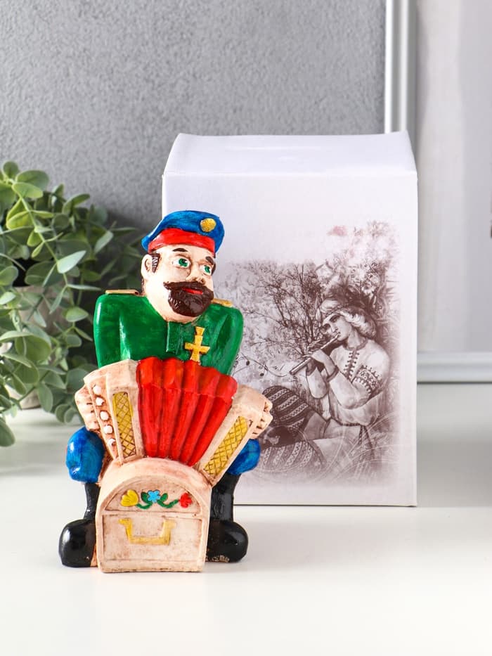 Копилка для денег «Казак гармонист», гипс, 17.5×11×10.5 см