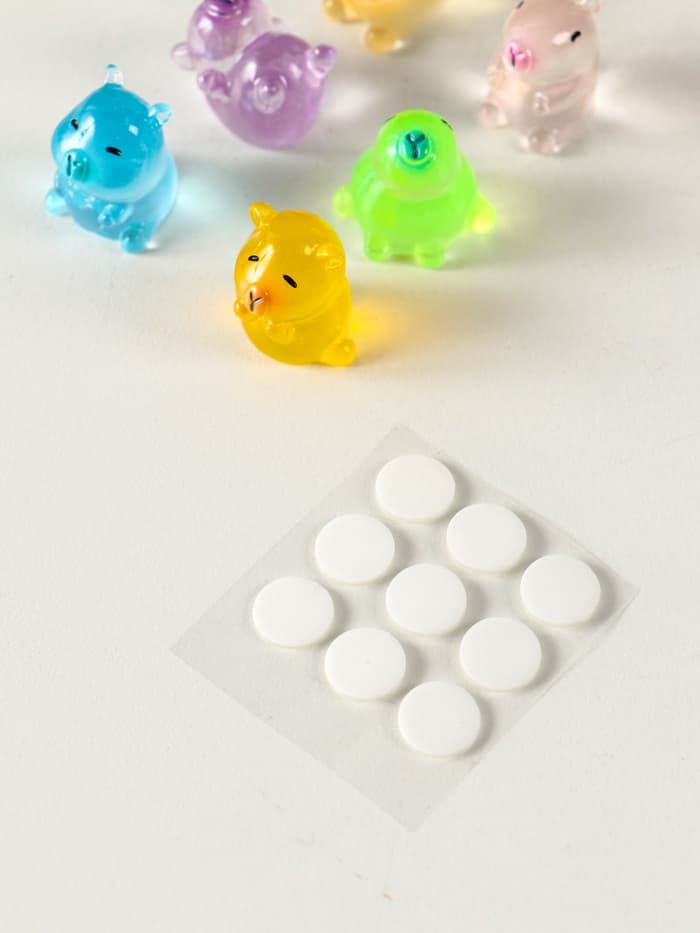 Набор фигурок флуоресцентные «Капибары», 6 шт., полистоун, 1.7×2 см