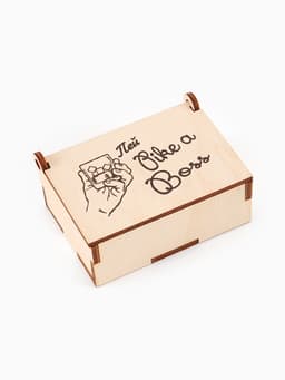 Коробка подарочная деревянная «Пей like a boss» 8.5×6×3.5 см