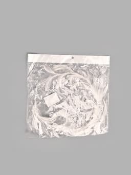 Венок на голову из перьев, белый