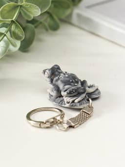 Брелок для ключей на кольце «Лягушка на листе маленькая», 2 см