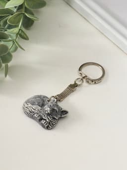 Брелок для ключей на кольце «Лисенок лежит (барельеф)», 2.4 см