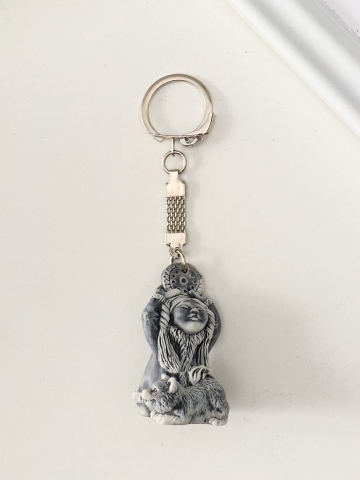 Брелок для ключей на кольце «Девочка со щенком и бубном маленькая», 4.8 см