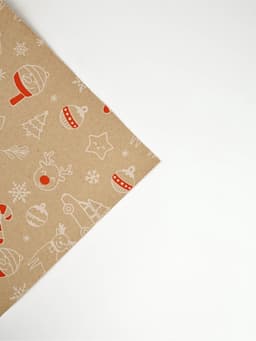 Бумага упаковочная в тубусе крафтовая «Новогодние мотивы», 0.68×7 м