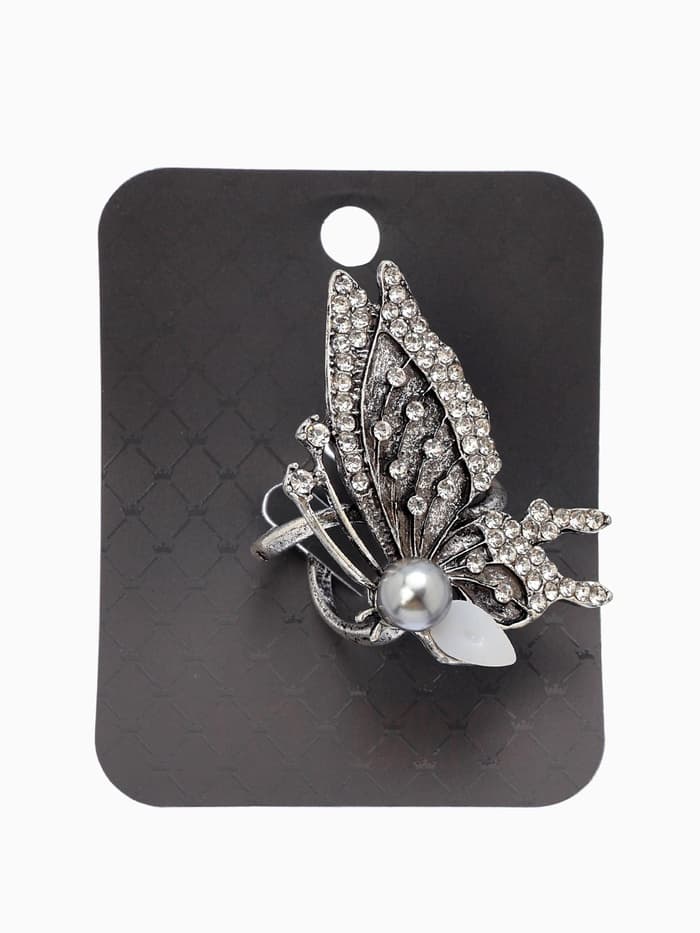 Кольцо для платка «Бабочка профиль», белое в чернёном серебре