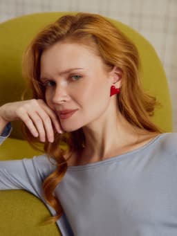 Серьги «Вытянутые сердечки», красные в золоте