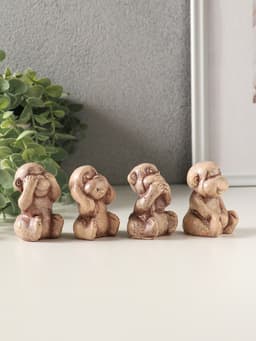 Набор фигурок «Обезьянки», 4 шт., 6 см, слоновая кость