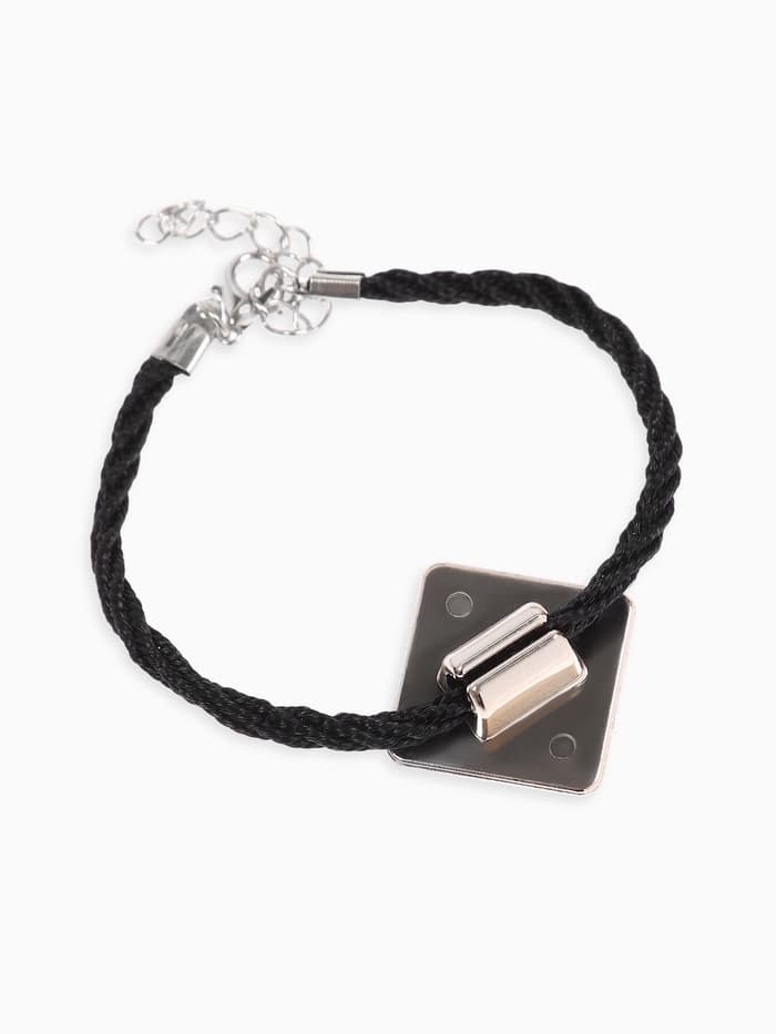 Браслет на шнурке «Любовь», стразы, L=18 см, чёрный