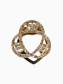 Зажим для платка «Три нити», белый в золоте