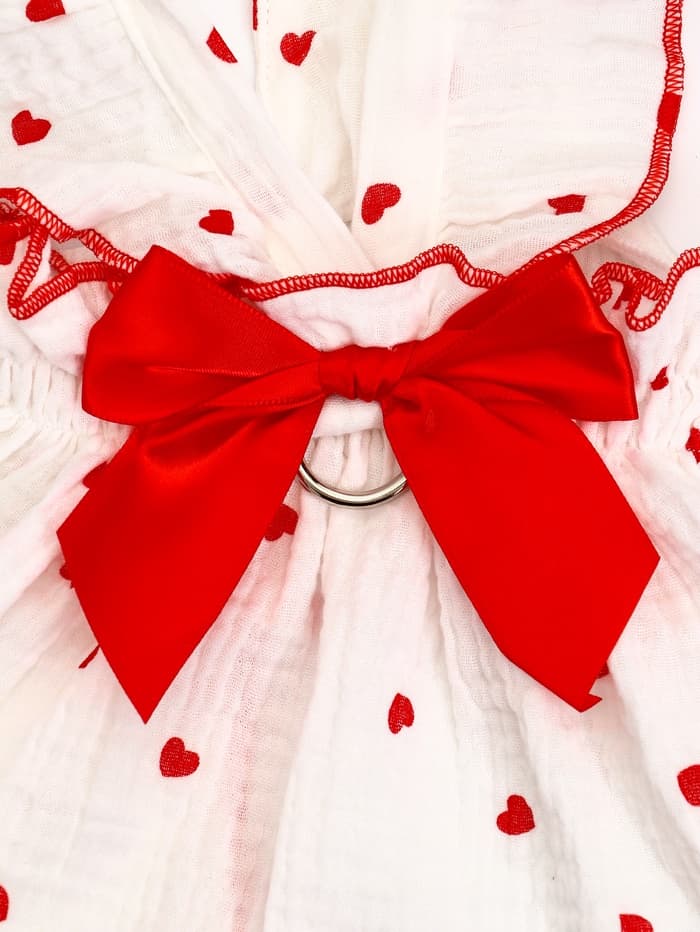 Платье для животных «Зефирка», полиэстер, M, ДС 30, ОГ 40 см, полиэстер