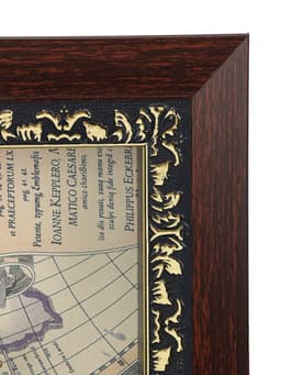 Панно настенное в раме с макетом оружия сувенирного «Карта. Револьвер и корабль», 26×36×5 см