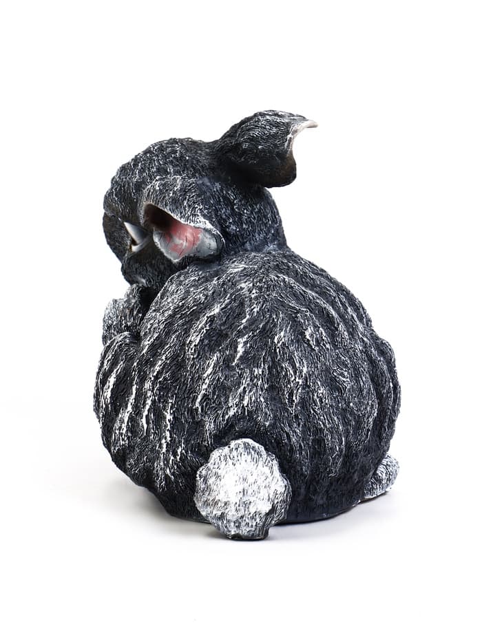 Садовая фигура из полистоуна «Заяц-почесун», 28×14×21 см