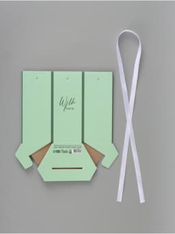 Коробка - переноска подарочная для цветов «С любовью», 17×14.8×19.5 см, шестигранник