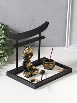 Японский сад камней настольный «Дзен. Будда у гонга», с подставкой для благовоний и набором аксессуаров, 16×22×19 см