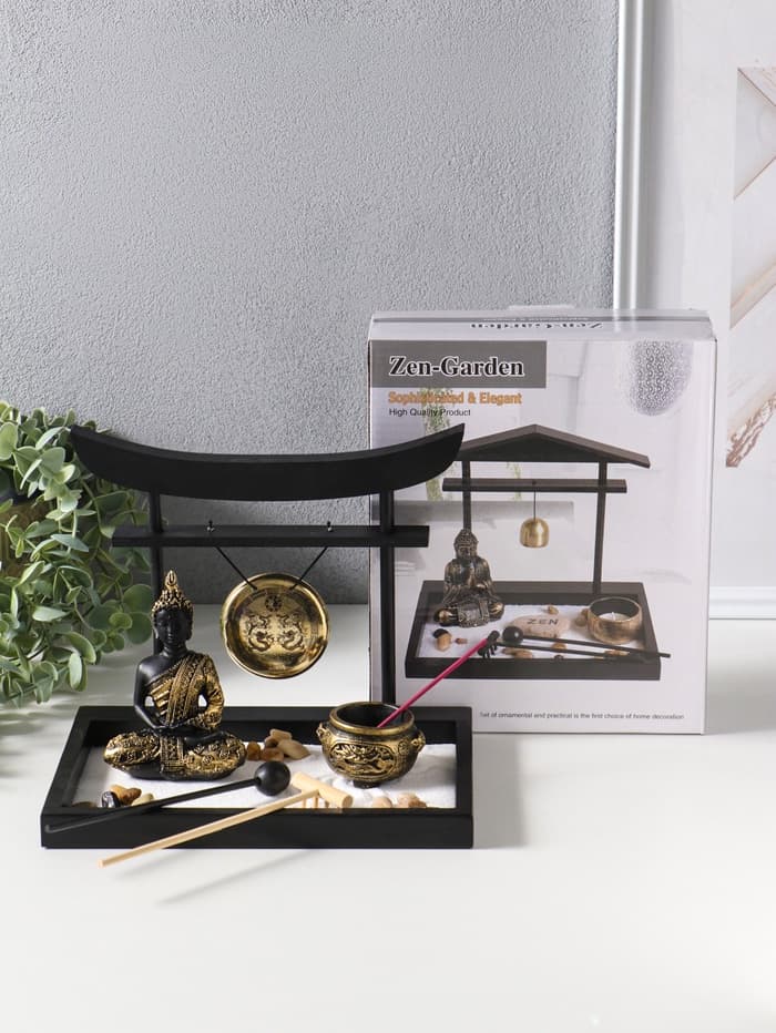 Японский сад камней настольный «Дзен. Будда у гонга», с подставкой для благовоний и набором аксессуаров, 16×22×19 см