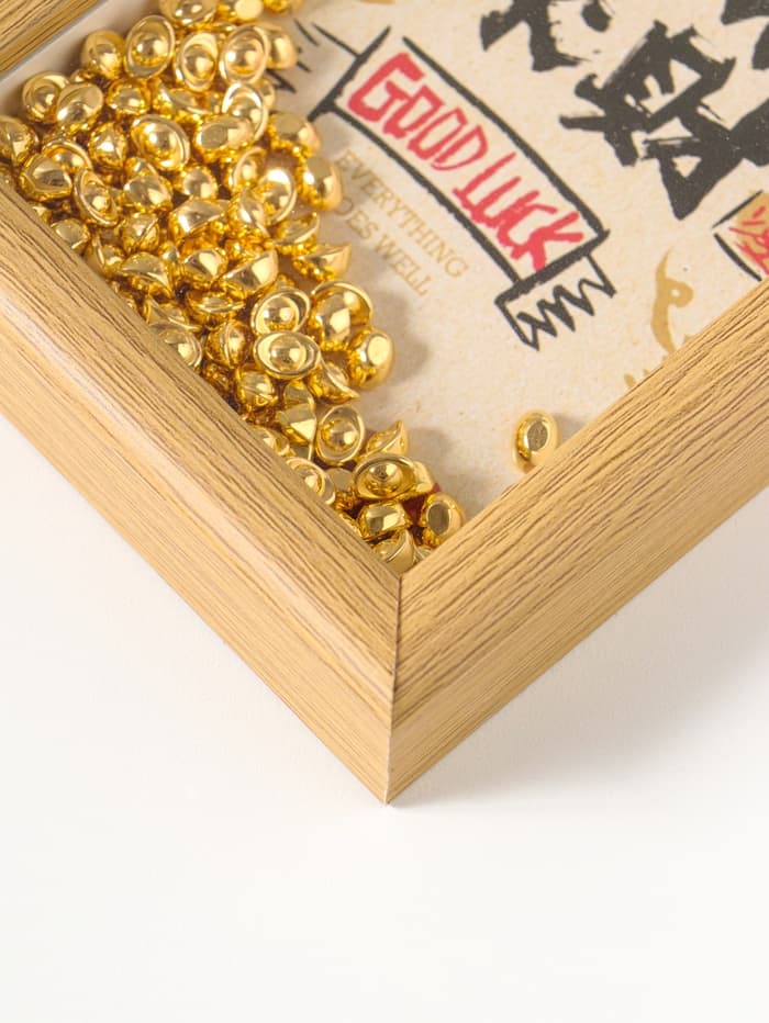 Настенный декор, панно в раме «Золотые слитки: Пожелание удачи», 3×12.3×17.2 см