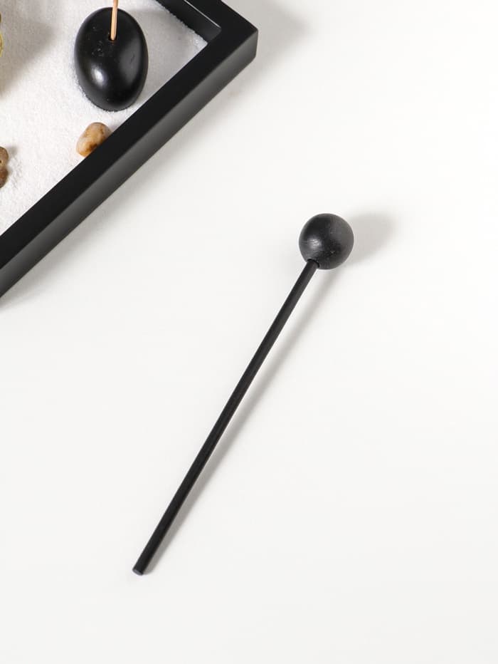 Японский сад камней настольный «Дзен. Будда в кремовом у гонга», с подставкой для благовоний и набором аксессуаров, 13.2×15×16 см