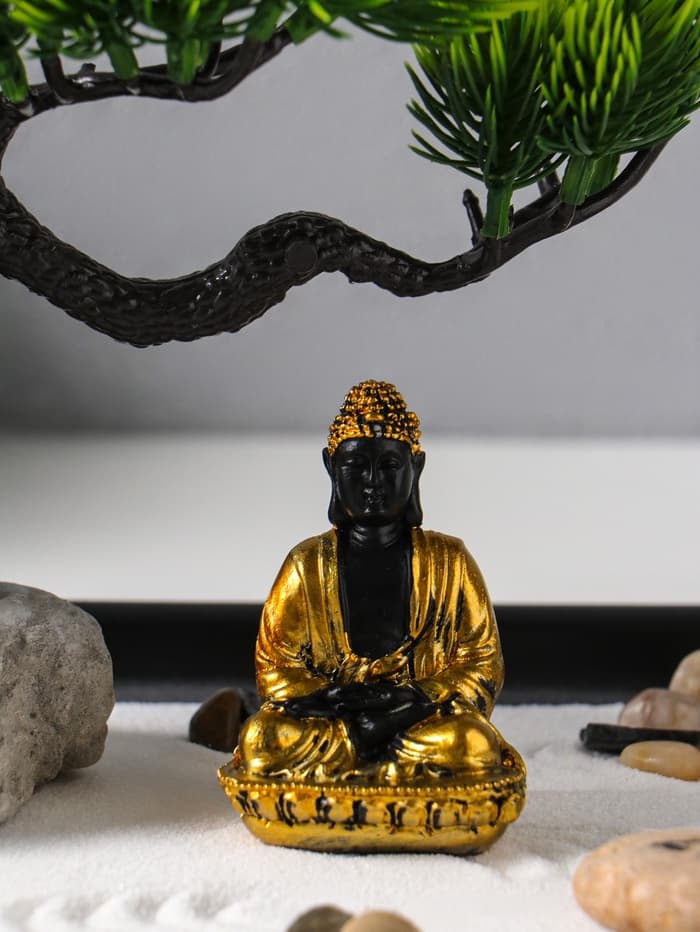 Японский сад камней настольный «Дзен. Будда у раскидистого дерева», с подставкой для благовоний и набором аксессуаров, 29.7×19.8×18 см