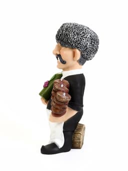 Садовая фигура из полистоуна «Шашлычник с бутылкой», 64×36 см