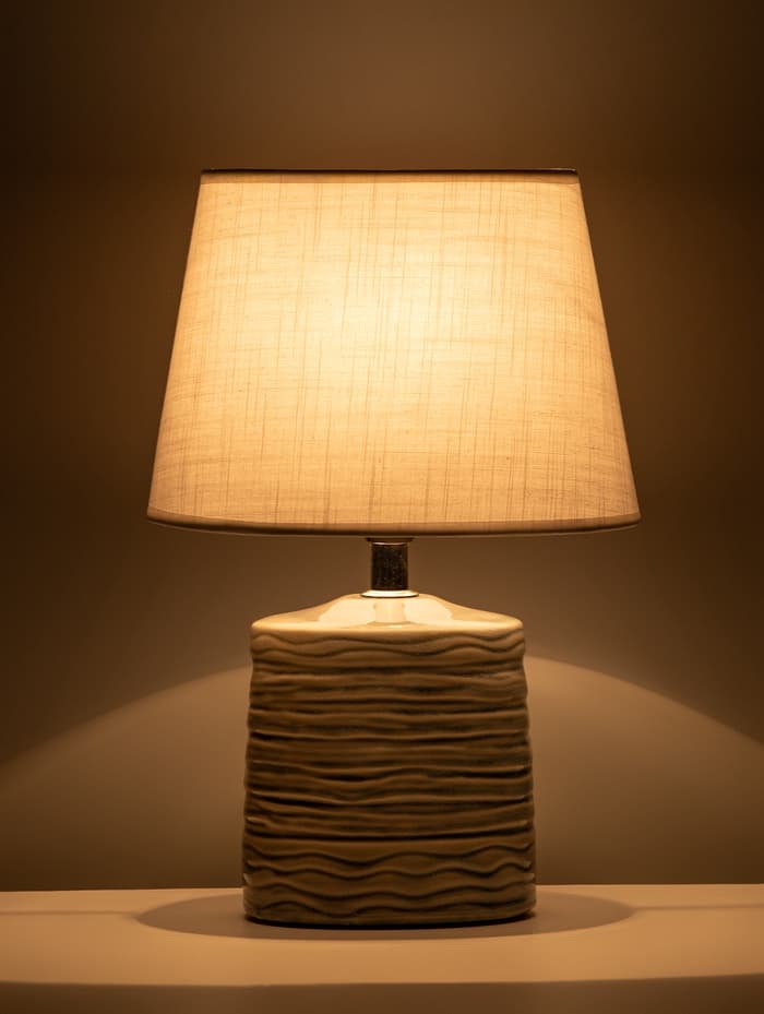 Лампа настольная RISALUX «Эвита», Е14, 40 Вт, 20×15×30 см