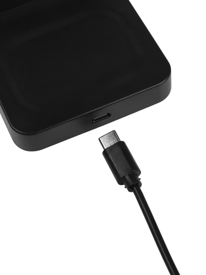 Зарядная станция 3 в 1, 3 А, 15 W, кабель USB-Type-C, черная