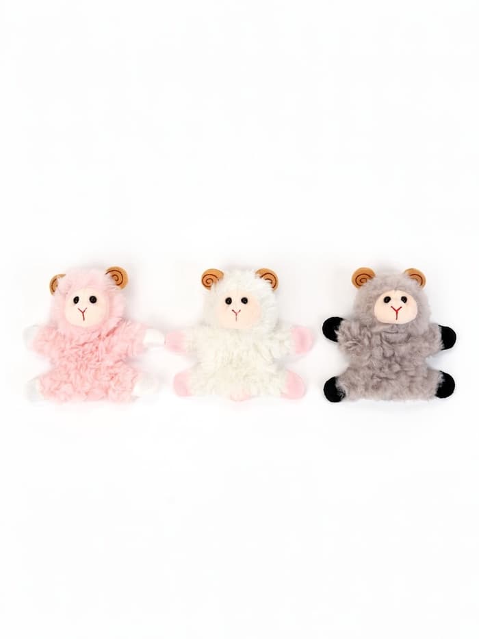 Мягкая игрушка MILO TOYS «Овечка. Тёплого и пушистого года!», на магнитах