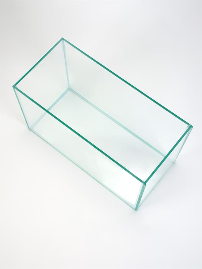 Аквариум «Прямоугольный» с крышкой, 10 л, 32×15×21/26 см, чёрный