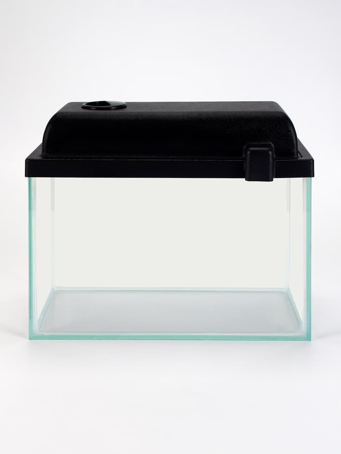 Аквариум «Прямоугольный» с крышкой, 10 л, 32×15×21/26 см, чёрный