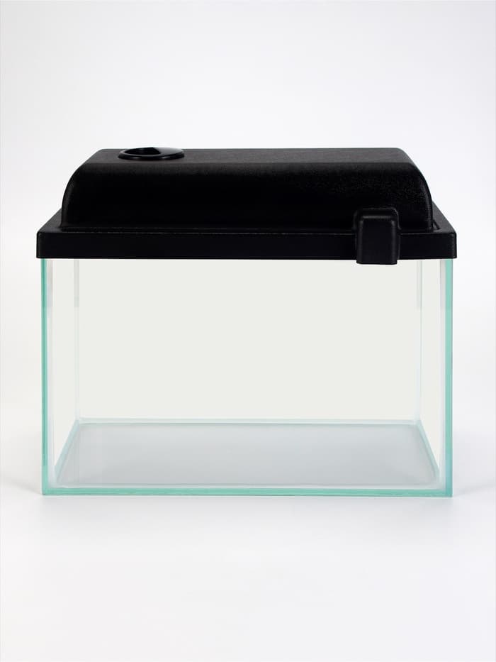 Аквариум «Прямоугольный» с крышкой, 5 л, 25×13×15.5/18 см, чёрный