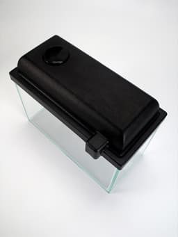 Аквариум «Прямоугольный» с крышкой, 5 л, 25×13×15.5/18 см, чёрный