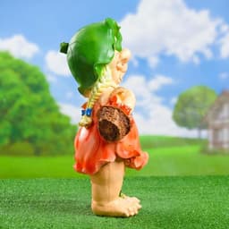 Садовая фигура из полистоуна «Девочка - гном с корзинкой», 26×18×52 см