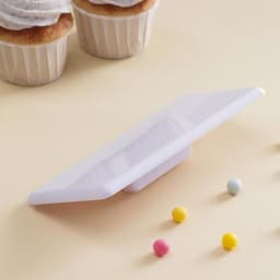 Шпатель кондитерский с ручкой Доляна, 16.4×8.3×3 см, пластик, белый