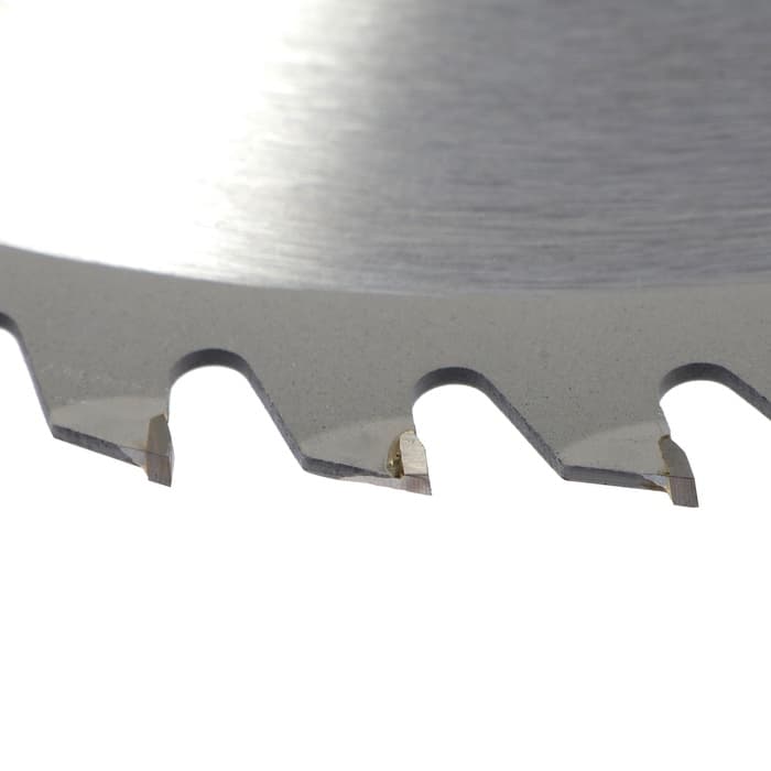 Диск пильный по дереву ТУНДРА, точный рез, 230×32 мм (кольца на 22,20,16), 48 зубьев