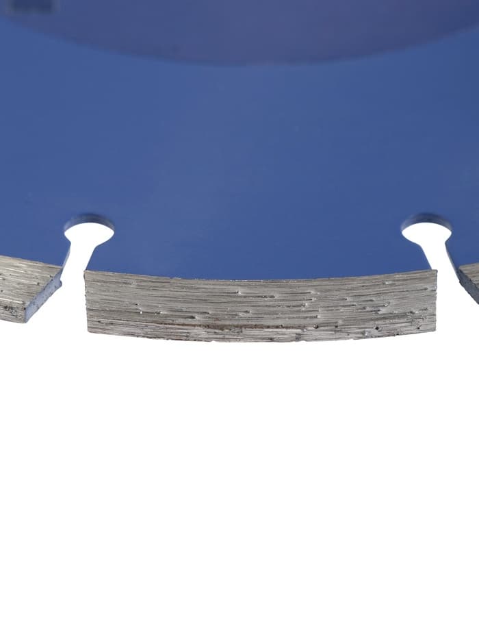 Диск алмазный отрезной ТУНДРА, сегментный, сухой рез, 180×22 мм, упаковка МИКС.