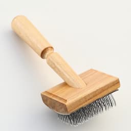 Щётка - пуходёрка, основание 60×50 мм, с каплями, дерево