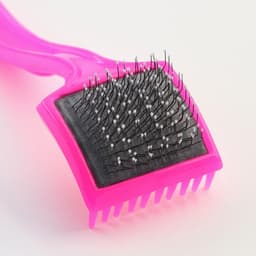 Щётка - пуходёрка малая, основание 44×44 мм, мягкая с каплями, розовая