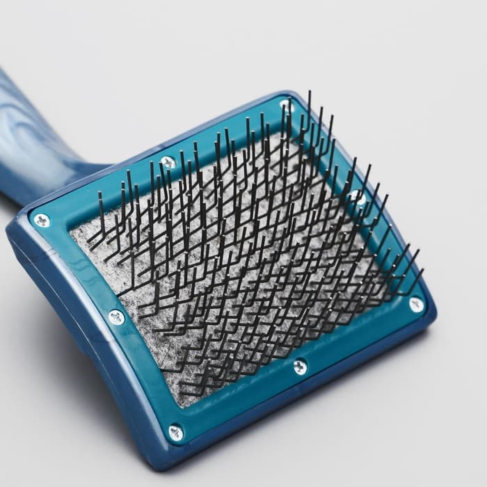 Щётка - пуходёрка для «Кавказца», основание 84×58 мм, синяя