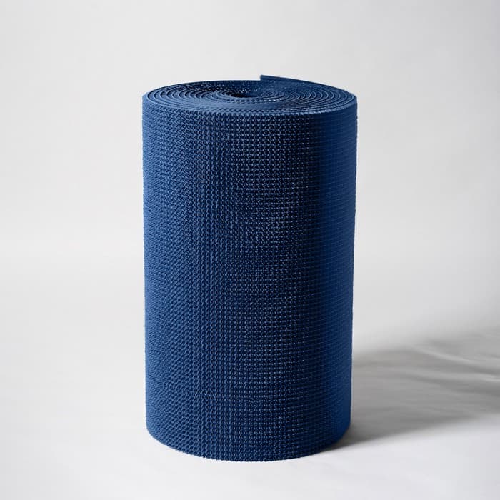 Покрытие ковровое щетинистое «Травка», 0.9×15 м, в рулоне, цвет синий металлик