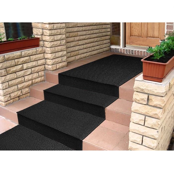 Покрытие ковровое щетинистое «Травка», 0.9×15 м, в рулоне, чёрное