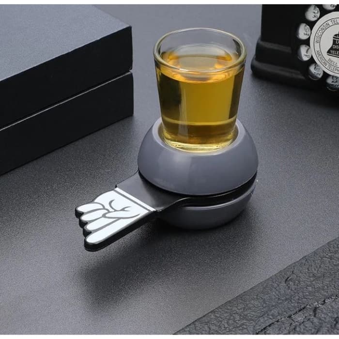 Настольная игра «Кому пить?», 10.5×12×4.5 см