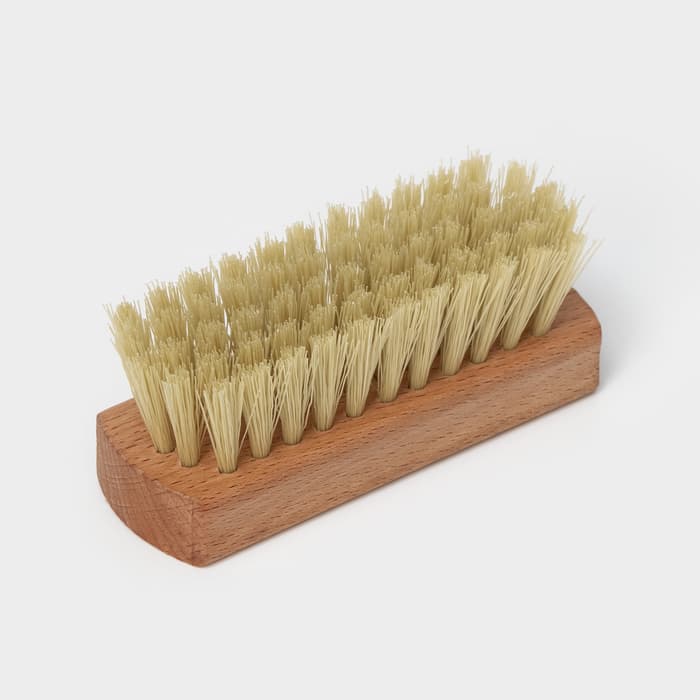 Щётка для одежды, 10×3.8 см, 59 пучков, искусственная щетина