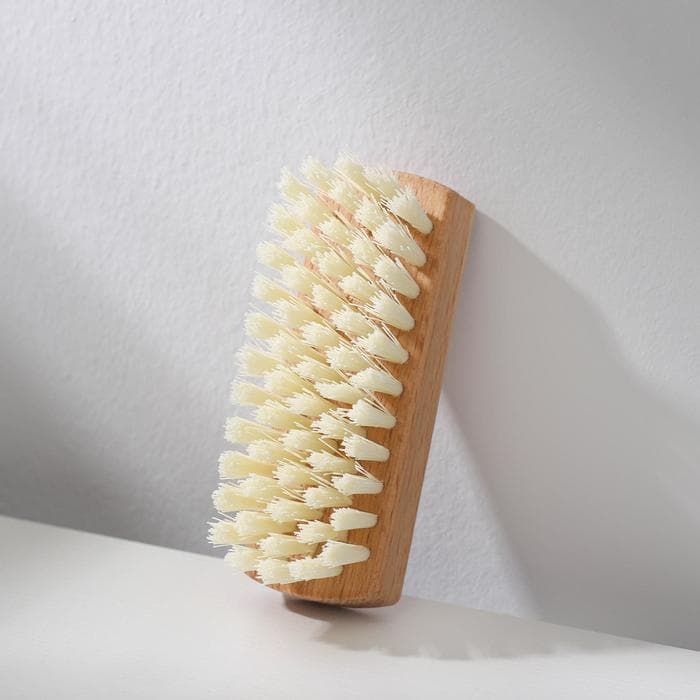 Щётка для одежды, 10×3.8 см, 59 пучков, искусственная щетина