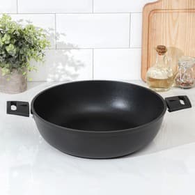Сковорода KUKMARA «Традиция», d=30 см, съёмные ручки, антипригарное покрытие, литой алюминий, чёрная