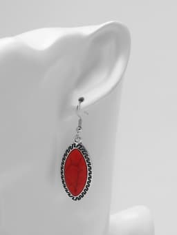 Серьги под натуральный камень «Натурель» эллипс, красные в чернёном серебре