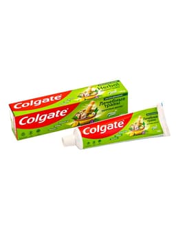 Зубная паста Colgate «Лечебные травы», для здоровья зубов и дёсен, 100 мл