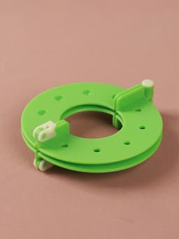 Набор приспособлений для изготовления помпонов, d=3.5/5.5/7/9 см, 4 шт., разноцветный